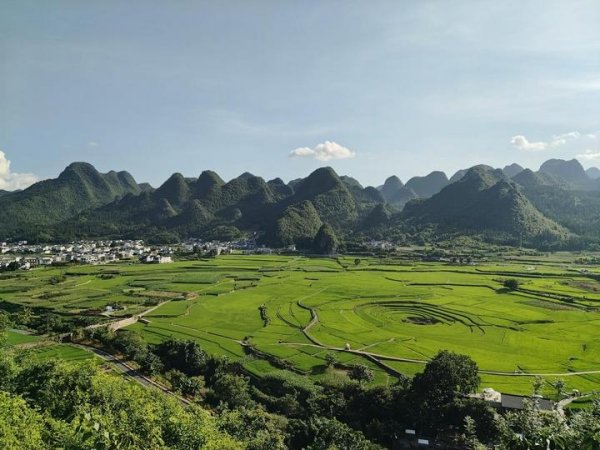 金牛呗 黔西南：把民族团结故事“融”在风景里